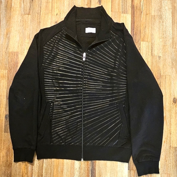 Men Checked Regular Fit Running Jacket. - Picture 4 of 8